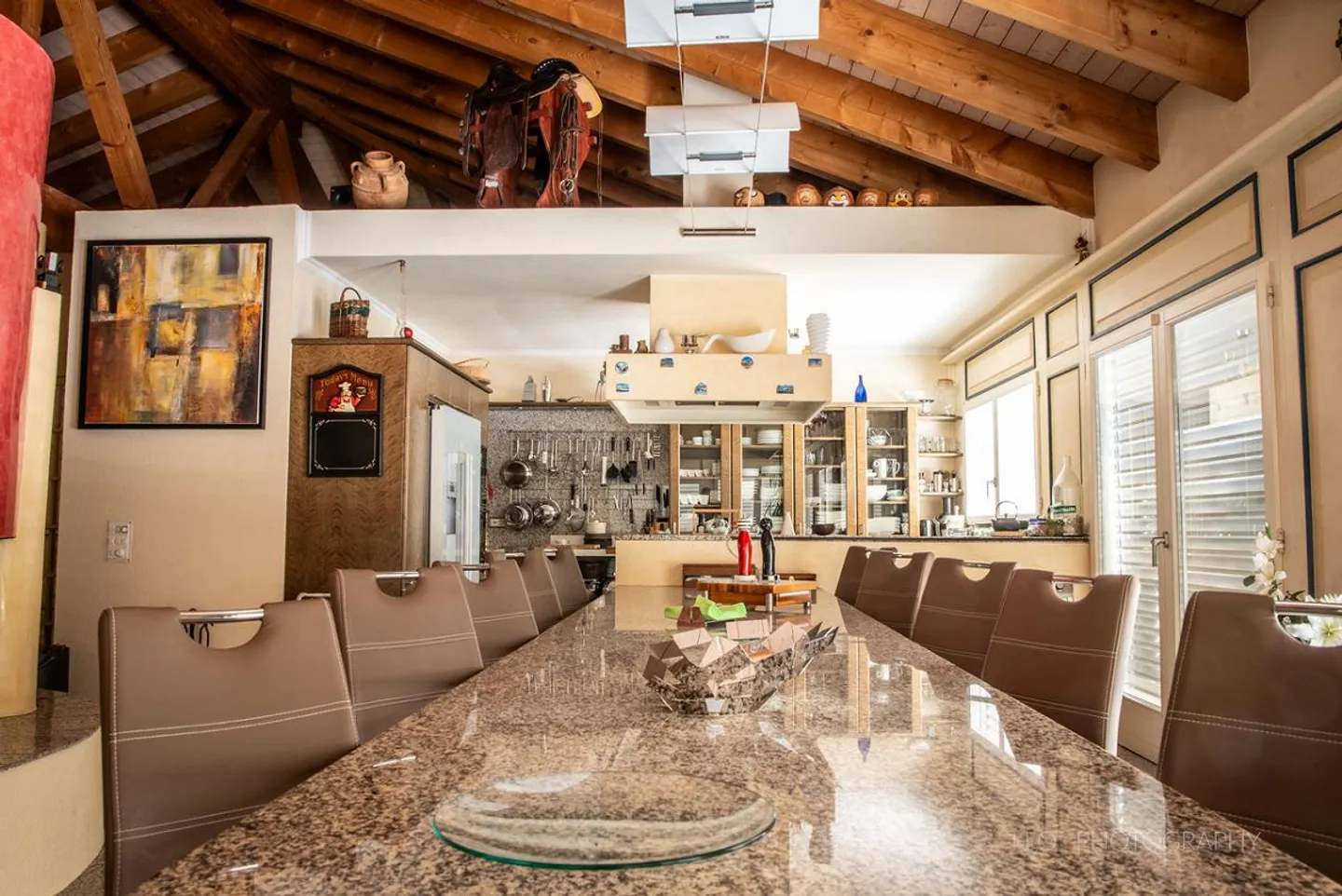 Villa exclusive avec piscine, jardin et vue sur les montagnes - Photo 17 sur 30