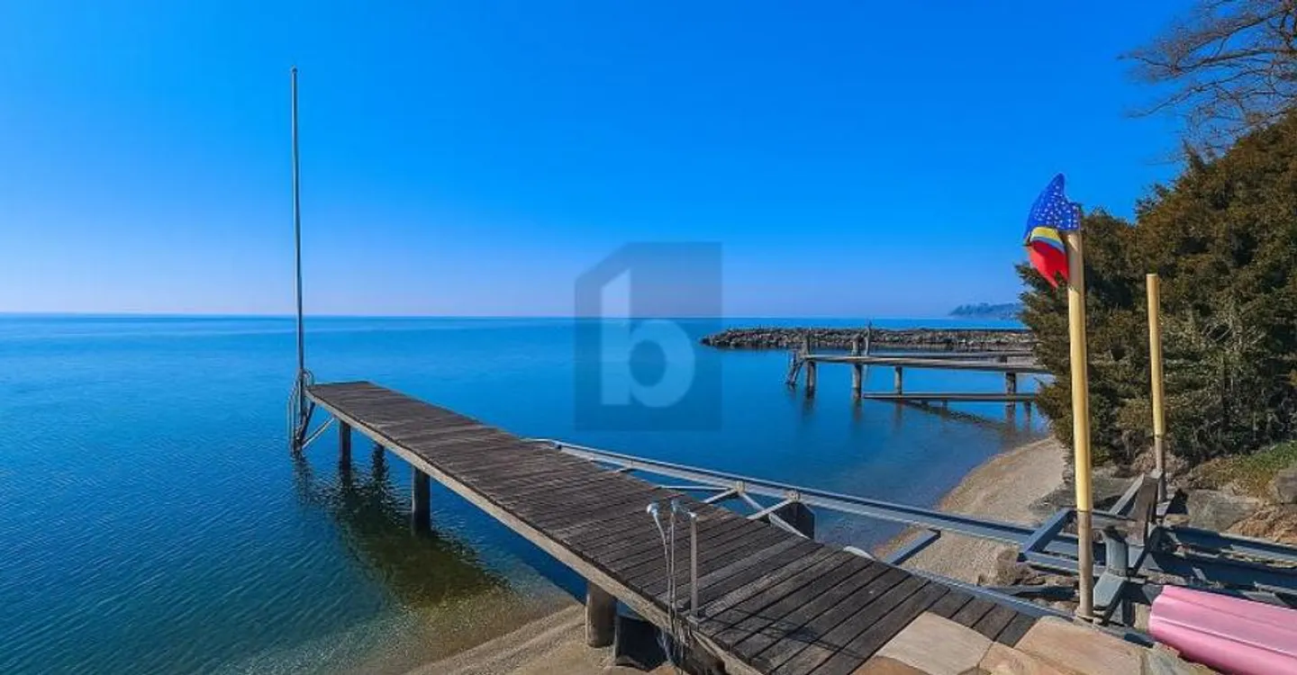 Villa Exclusive avec Ponton Privé - Photo 2 sur 5