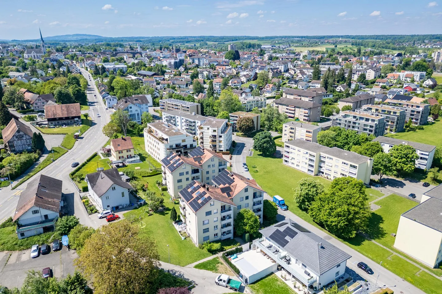 Maisonette con molto spazio e balconi baciati dal sole - Foto 3 di 21