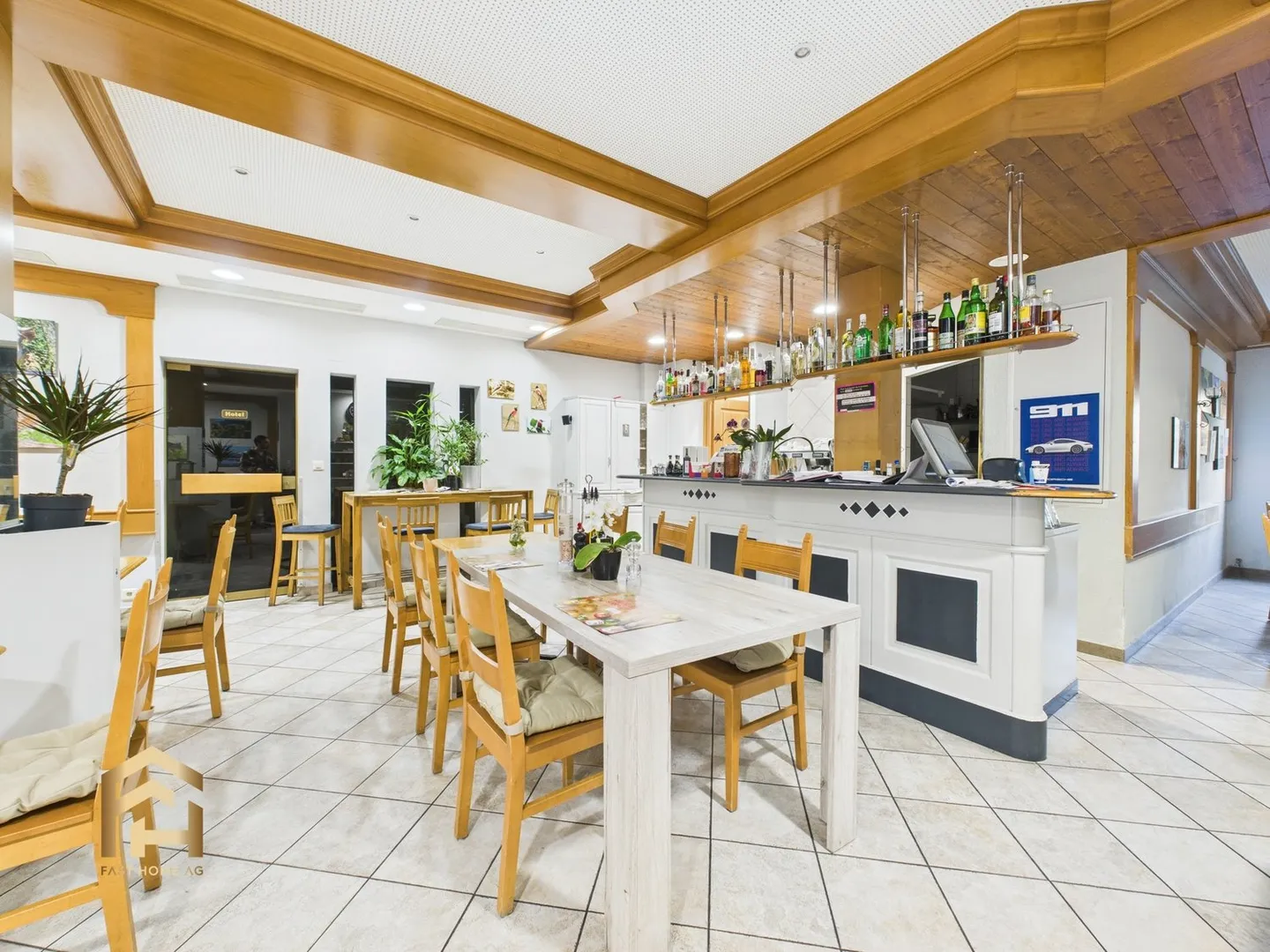 Seltenes Fundstück: Hotel mit Gastronomie- und Wellnessangebot im Zent - Foto 2 von 13