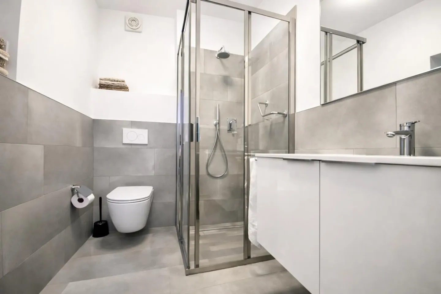 Appartement moderne au centre de Chiasso - Photo 12 sur 14