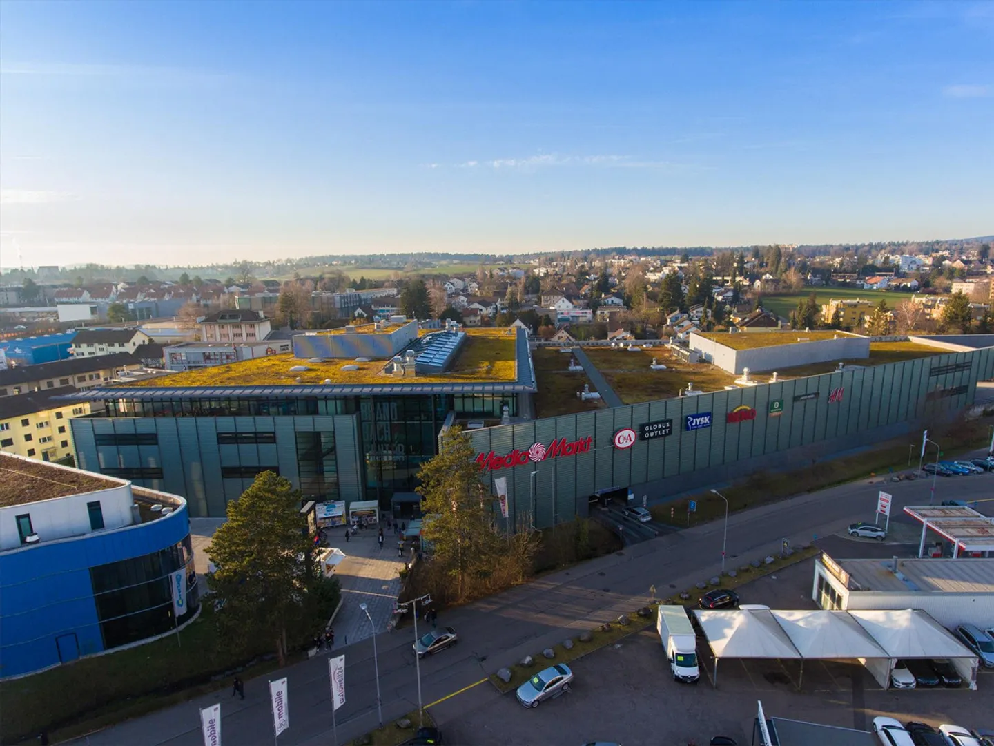 Magazzino nel mercato al dettaglio Brüttisellerkreuz - Foto 1 di 2