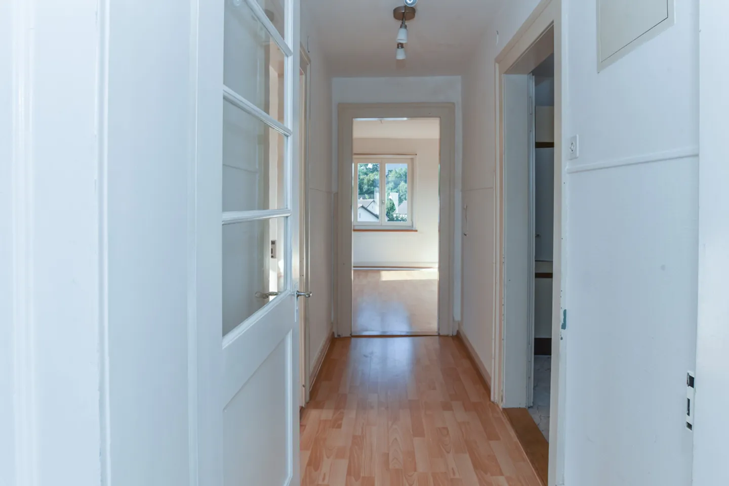 Charmante DG-Wohnung in Aarau - Foto 3 von 14