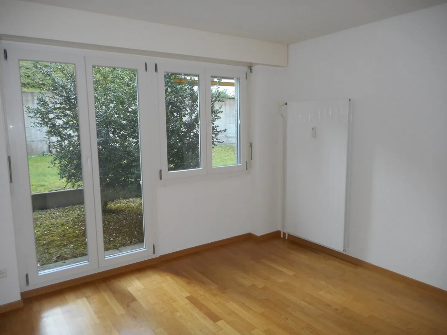 Appartamento 2.5 camere affascinante - Foto 3 di 7