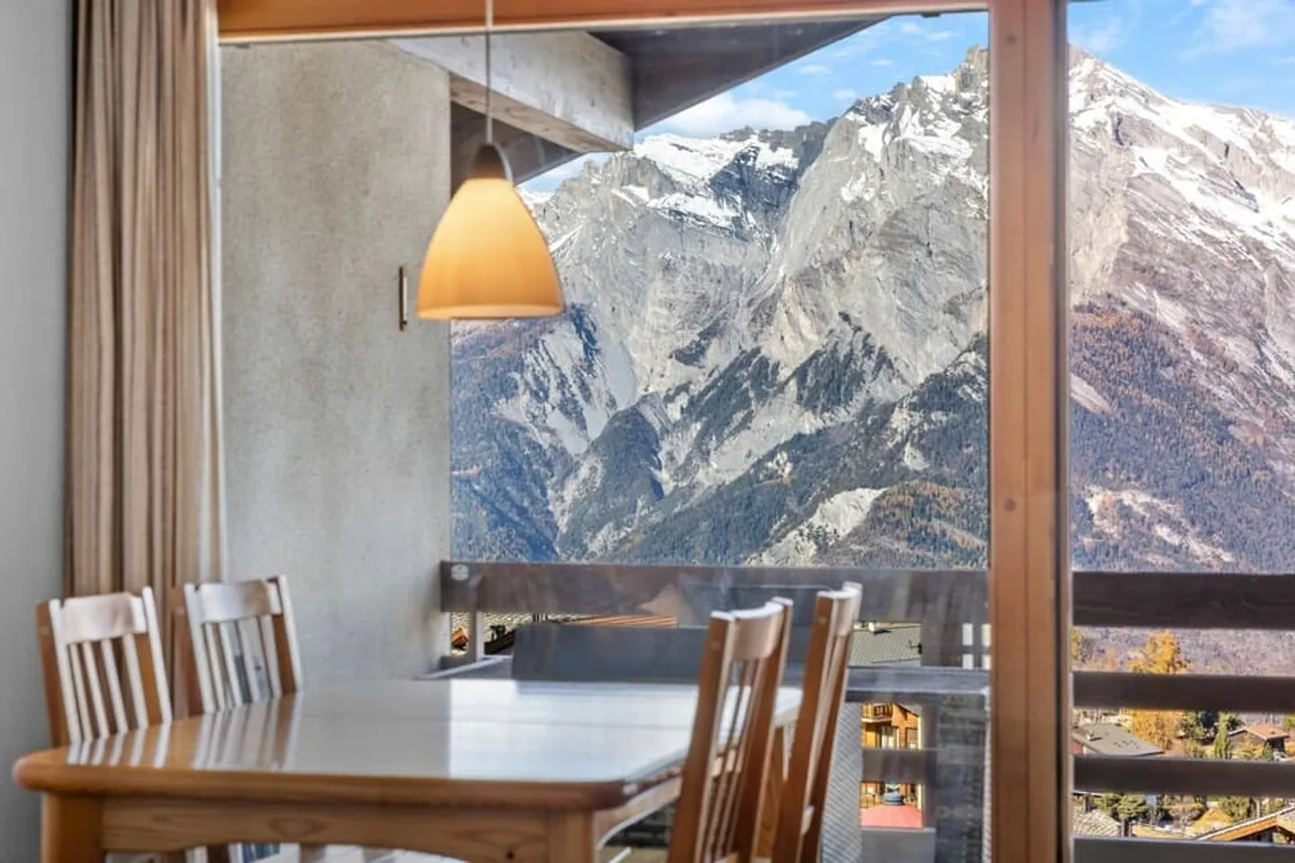 Beautiful attic apartment ski-in ski-out - Photo 10 of 13