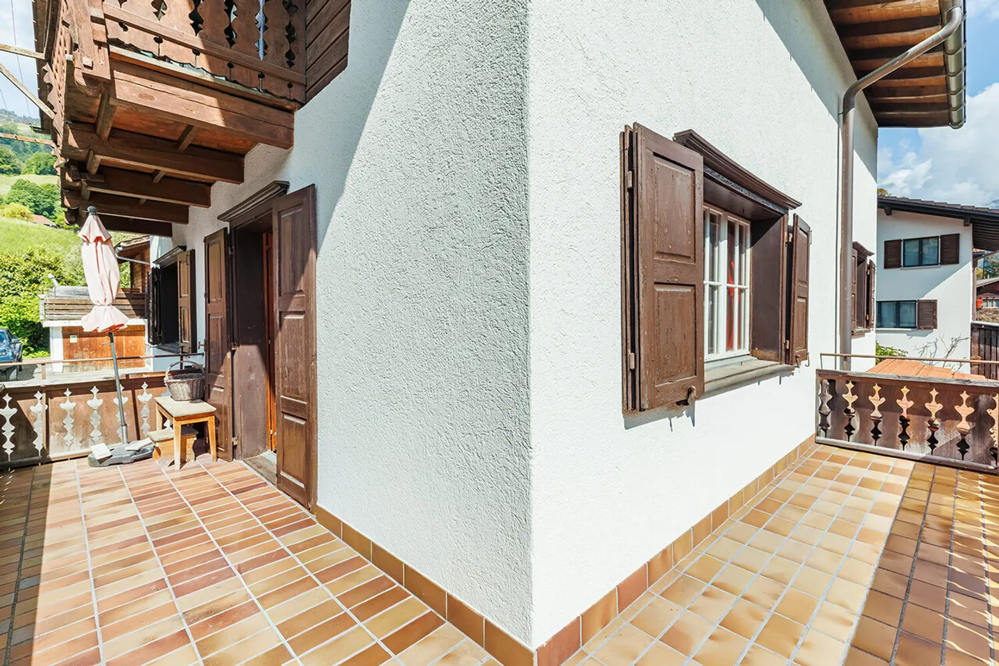 Charming Family Home with Garden - Photo 12 of 13