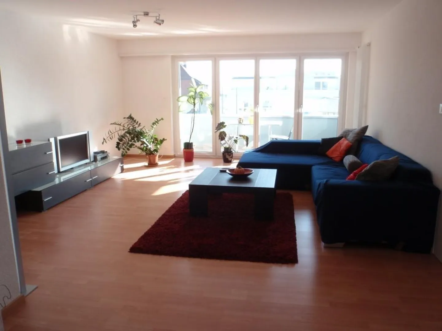 Sonnige 4½ Zimmerwohnung mit Fernsicht - Foto 1 von 9