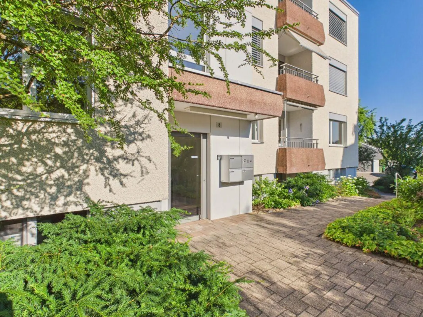 Appartamento 4,5 stanze in una posizione adatta alle famiglie con area giardino - Foto 5 di 31