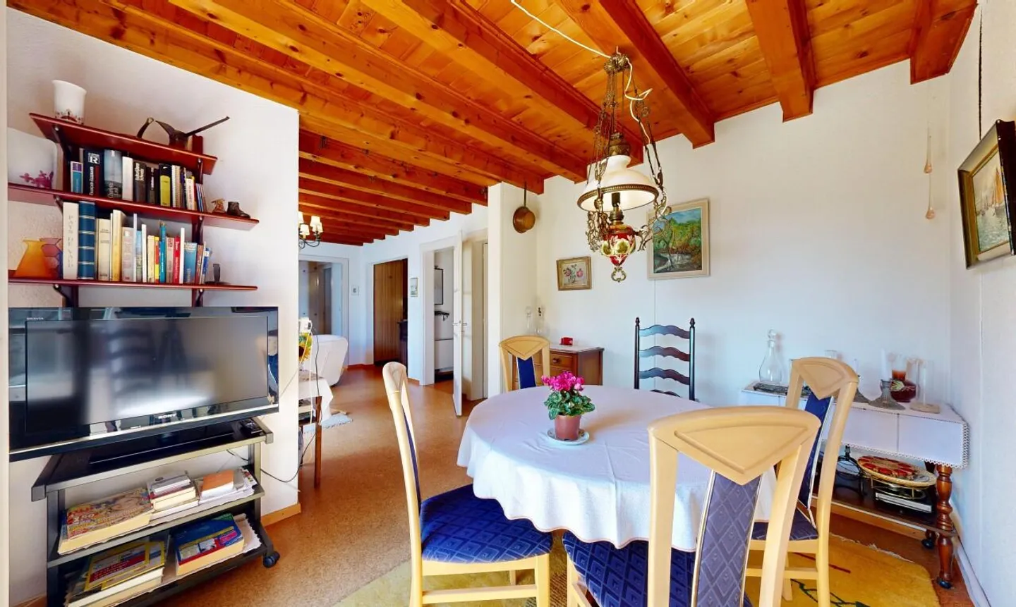 Magnifica villa con vista mozzafiato sulle montagne - Foto 8 di 11