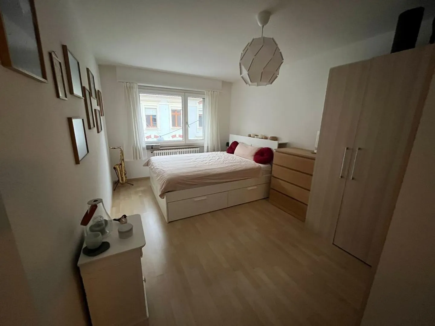 Appartamento affascinante con 3 stanze in una posizione centrale a Basilea! - Foto 6 di 8