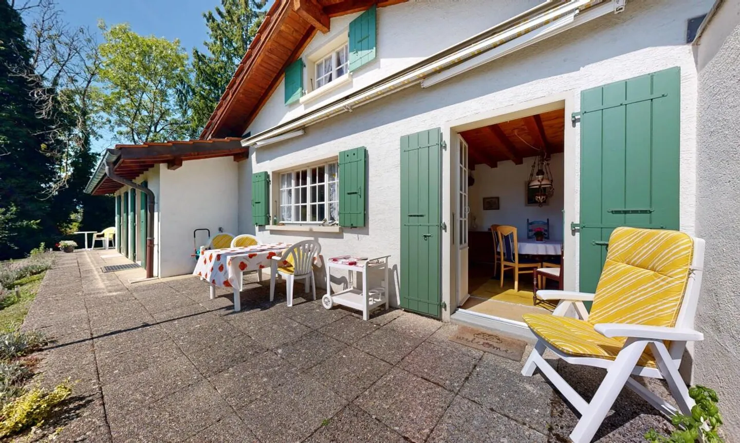 Magnifica villa con vista mozzafiato sulle montagne - Foto 5 di 11