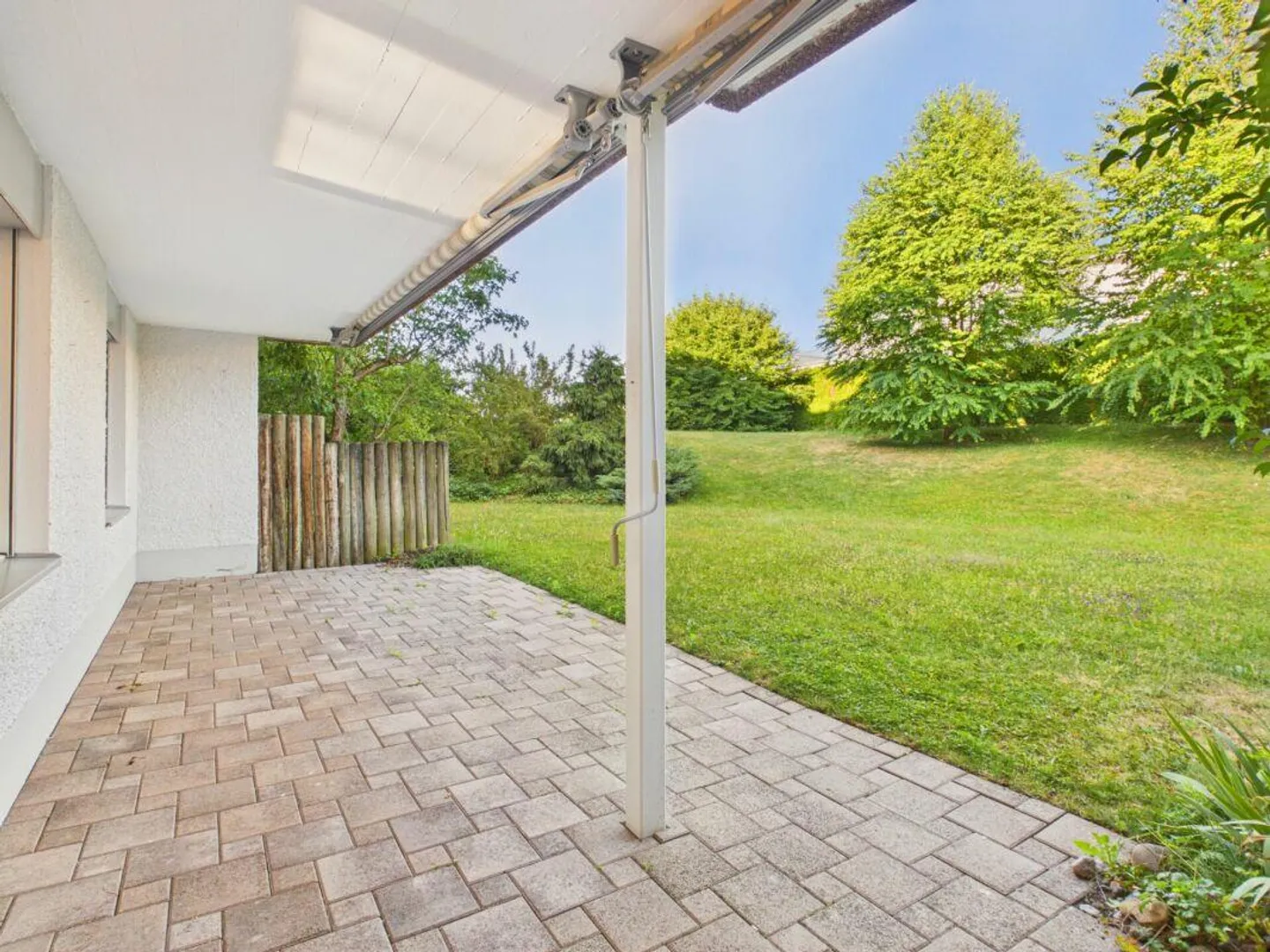 Appartamento 4,5 stanze in una posizione adatta alle famiglie con area giardino - Foto 23 di 31