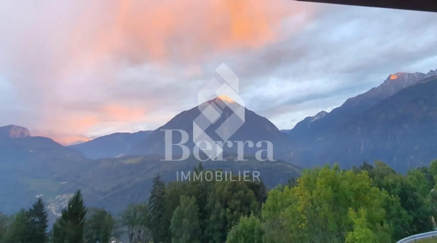 Appartement - Terrasse et terrain pour aggrandissement ! - Photo 2 sur 13