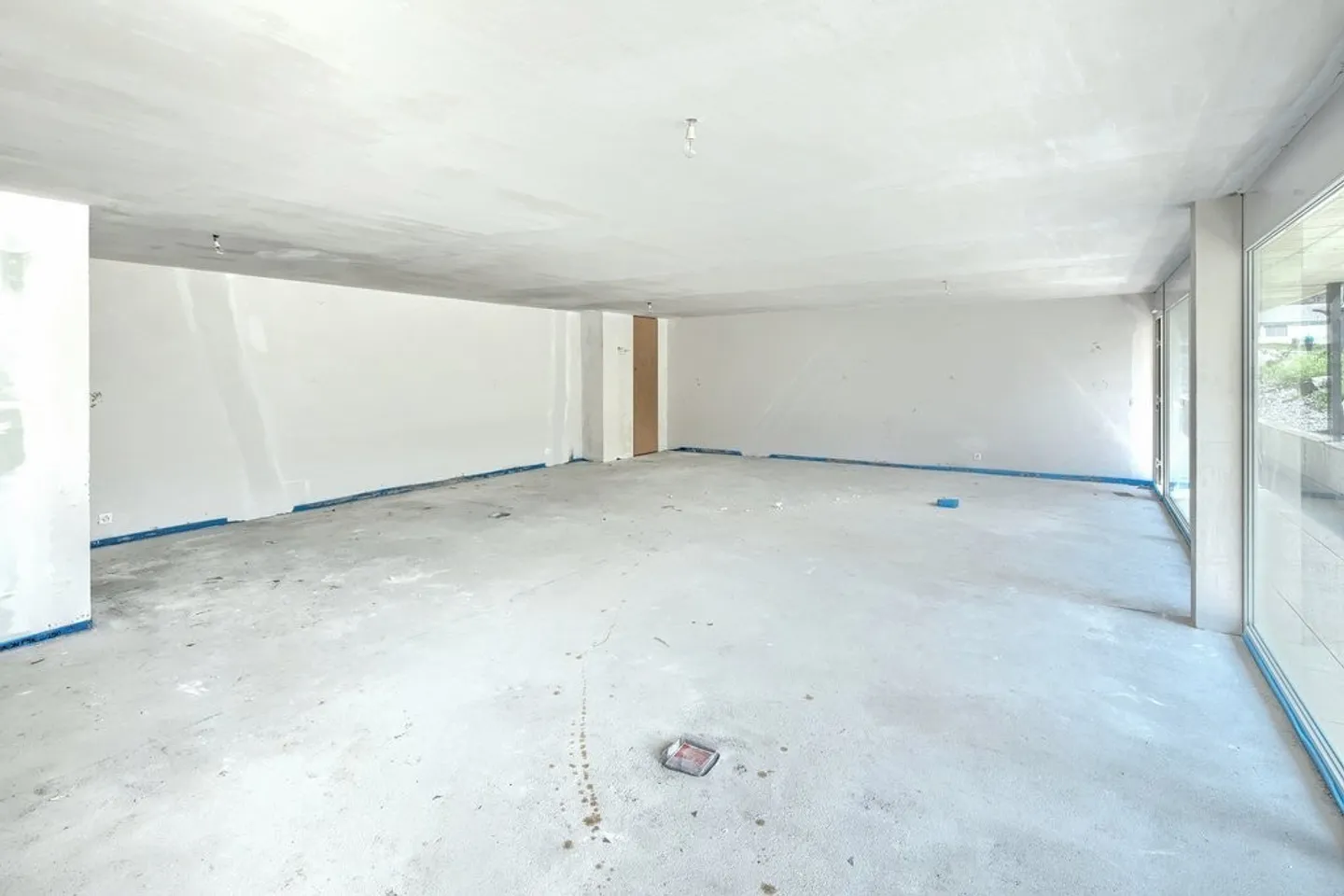 Gewerbliche Räumlichkeiten von 80 m2 sofort oder nach Vereinbarung zu vermieten - Foto 10 von 11