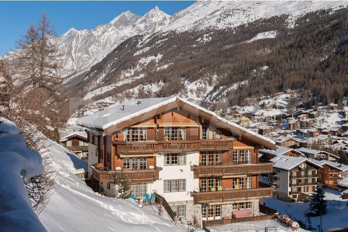 Stilvolle 2,5-Zimmer-Wohnung in Zermatt - Foto 2 von 13