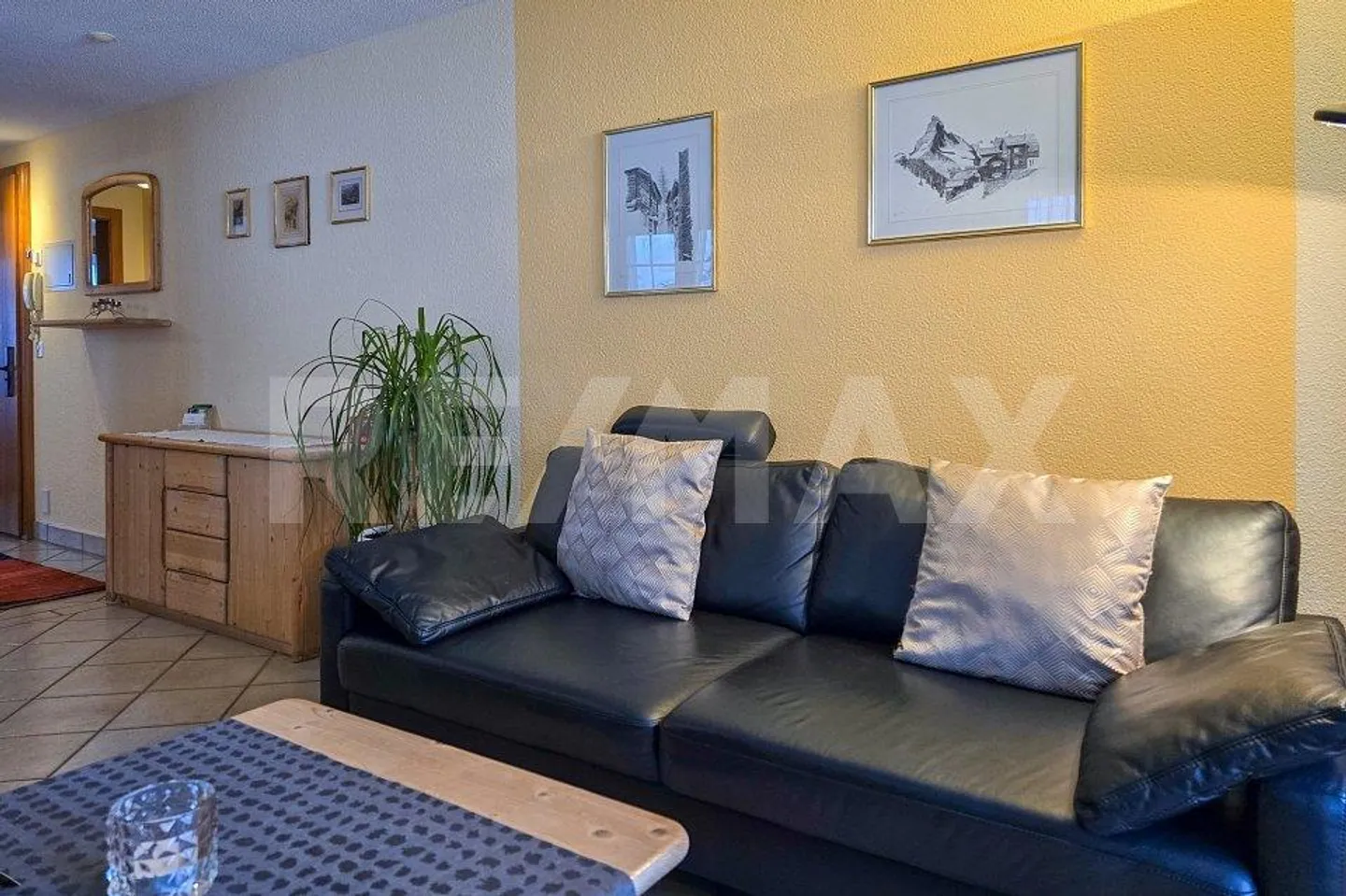 Stilvolle 2,5-Zimmer-Wohnung in Zermatt - Foto 8 von 13