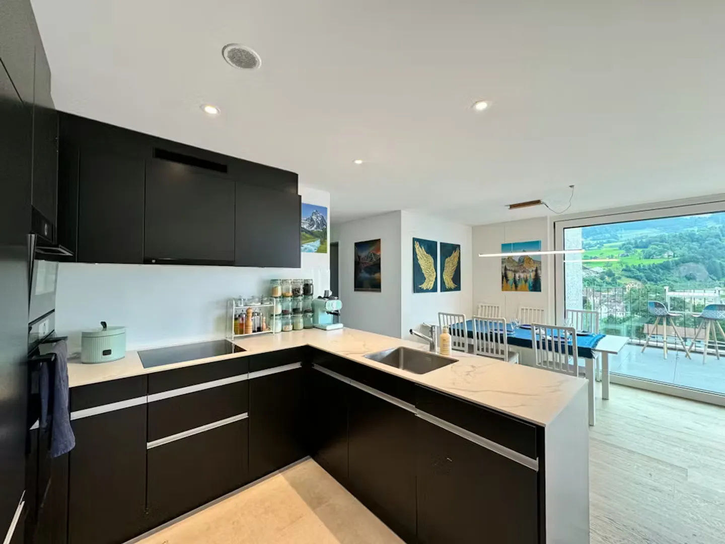 Apartment for rent - Photo 5 of 10