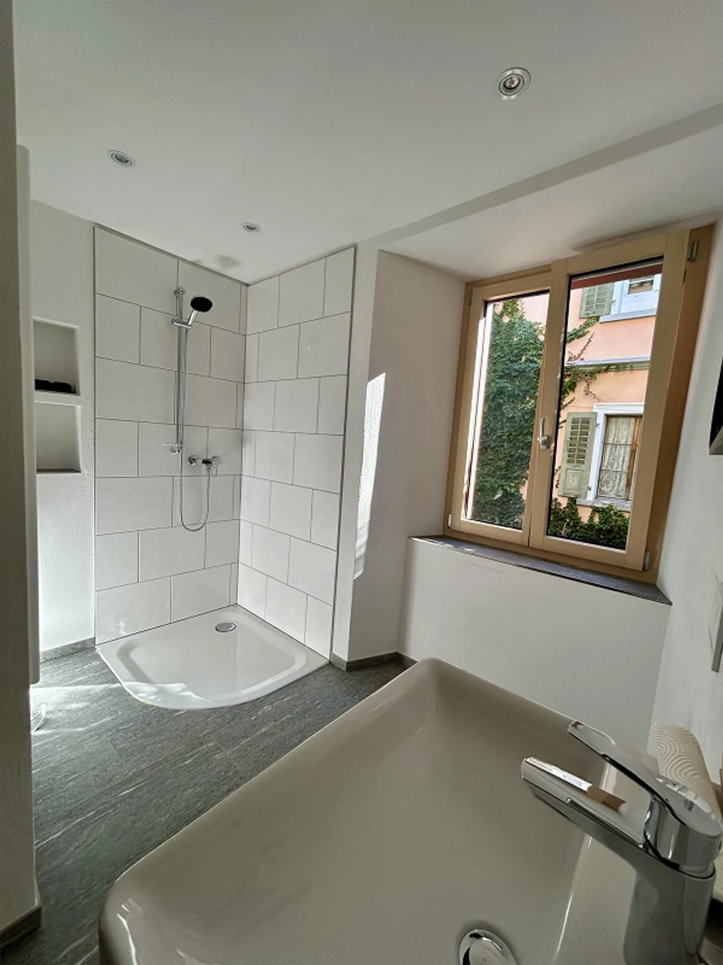 2.5 Zimmer Wohnung Liebevoll renovierte Altbauwohnung in Sils im Domle - Foto 9 di 15
