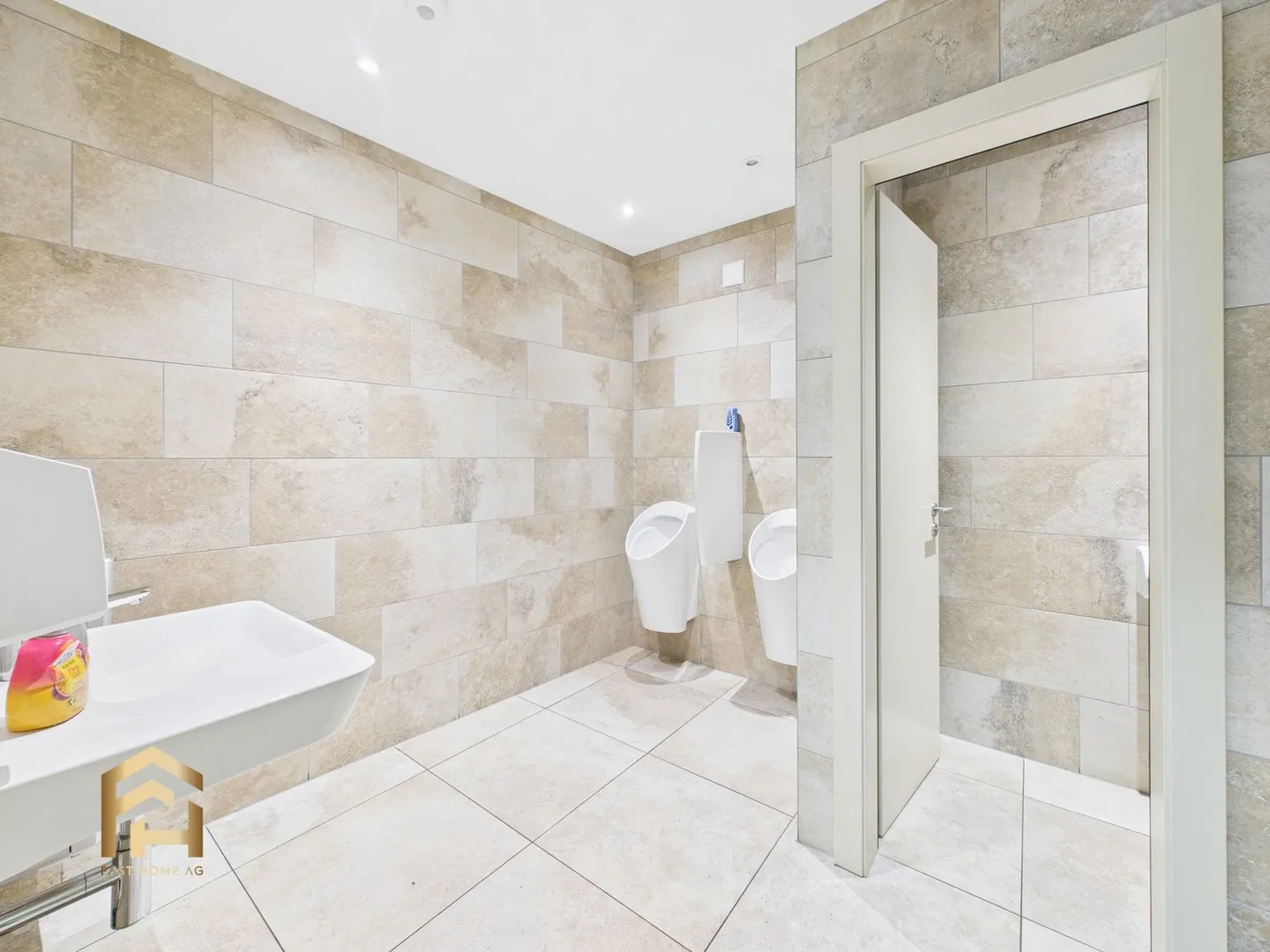 Seltenes Fundstück: Hotel mit Gastronomie- und Wellnessangebot im Zent - Foto 11 von 13