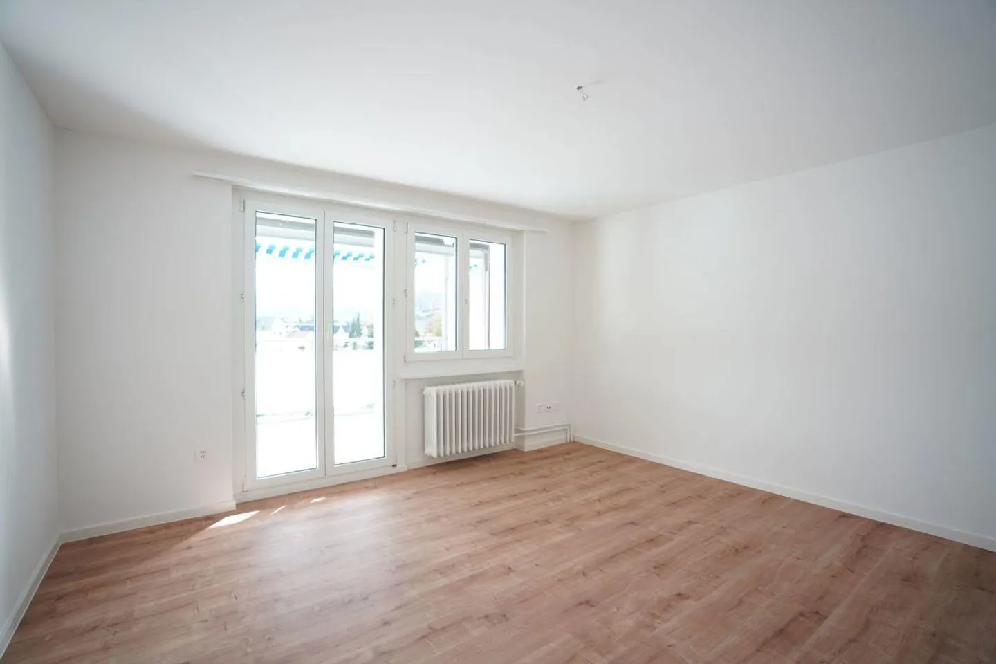 Renovierte 4-Zi. Wohnung direkt an der Thur - Foto 3 von 22