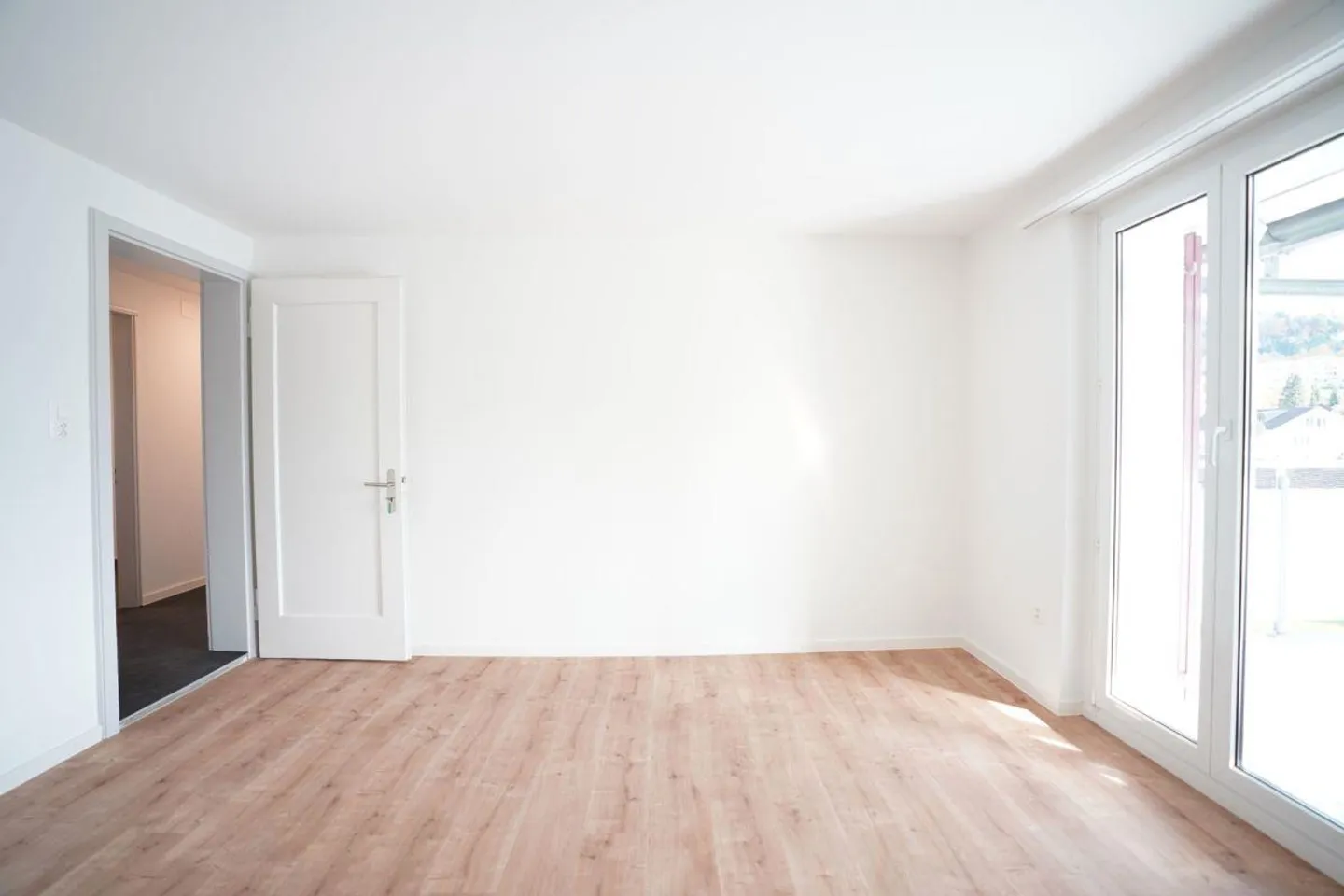 Renovierte 4-Zi. Wohnung direkt an der Thur - Foto 4 von 22