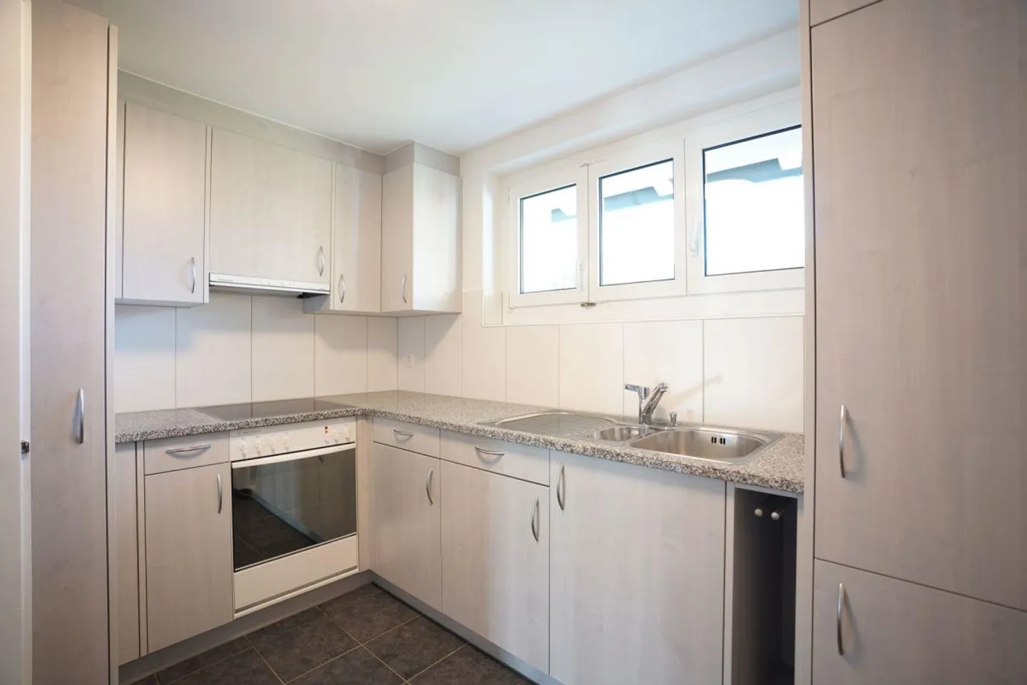 Renovierte 4-Zi. Wohnung direkt an der Thur - Foto 6 von 22