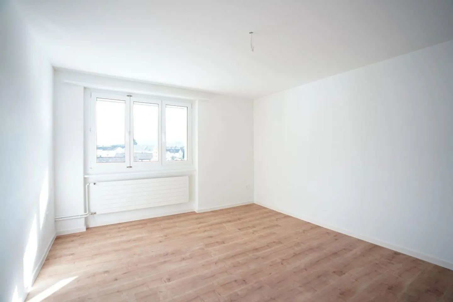 Renovierte 4-Zi. Wohnung direkt an der Thur - Foto 10 von 22