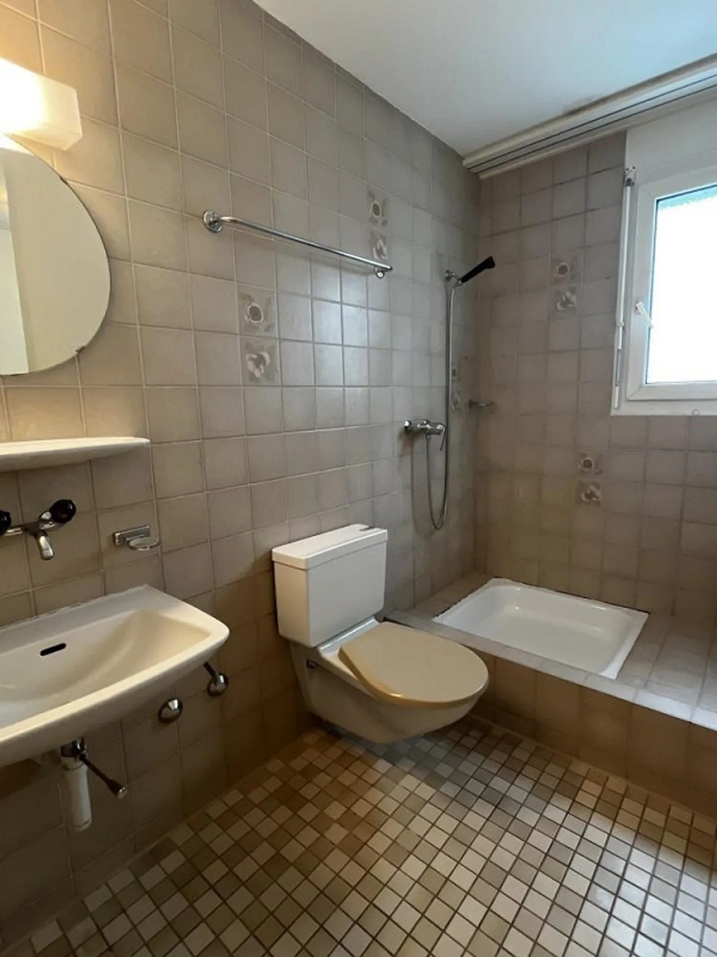 Your new home in Embrach - bright 4 1/2-room apartment with fireplace - Photo 5 of 6