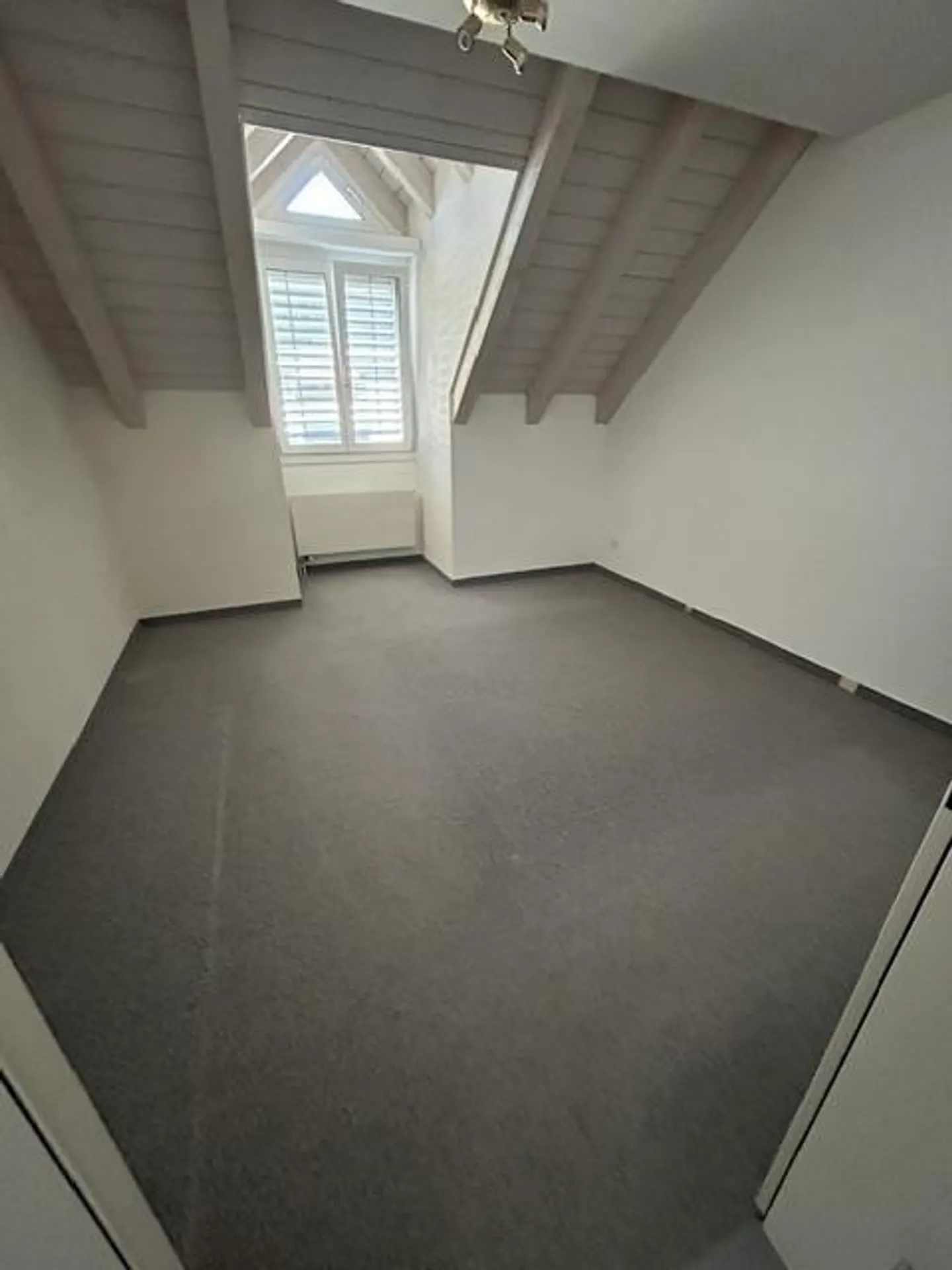 Exclusive 3.5-room penthouse apartment with gallery - Photo 8 of 15
