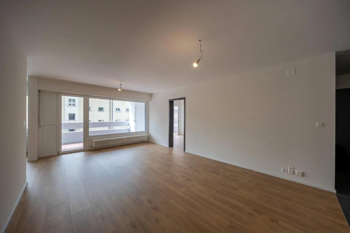 4.5 Room Apartment Completely Renovated - Photo 3 of 13