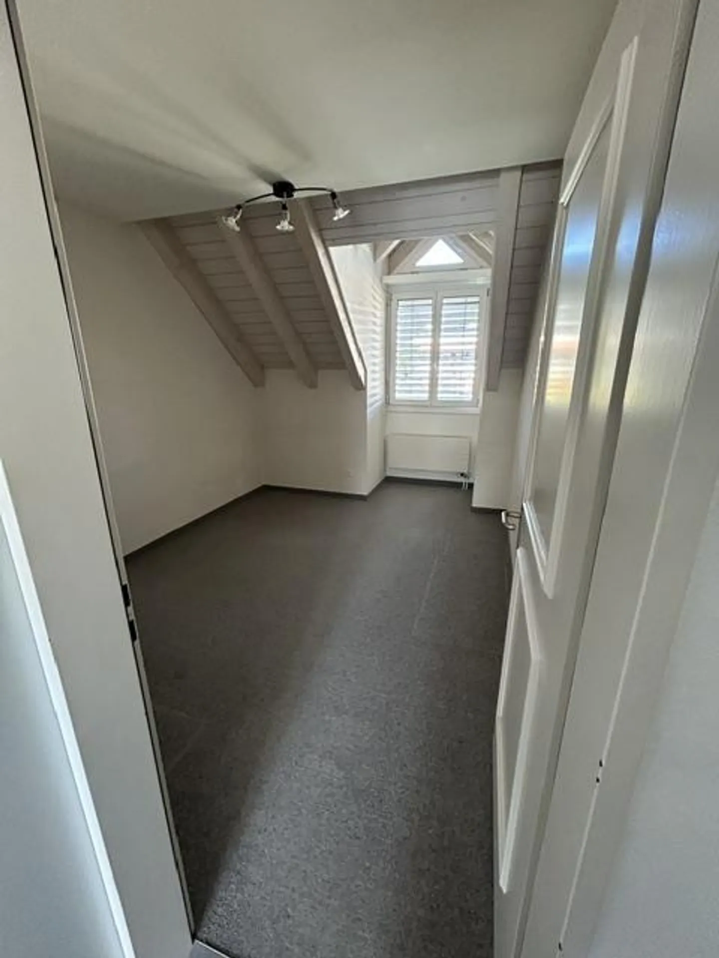 Exclusive 3.5-room penthouse apartment with gallery - Photo 9 of 15
