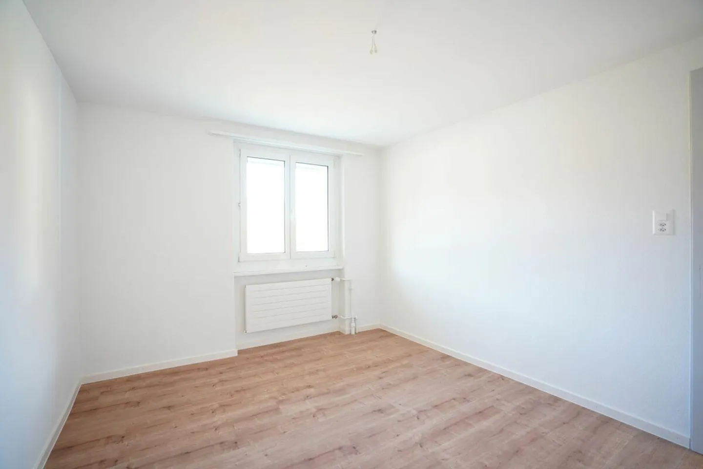 Renovierte 4-Zi. Wohnung direkt an der Thur - Foto 11 von 22