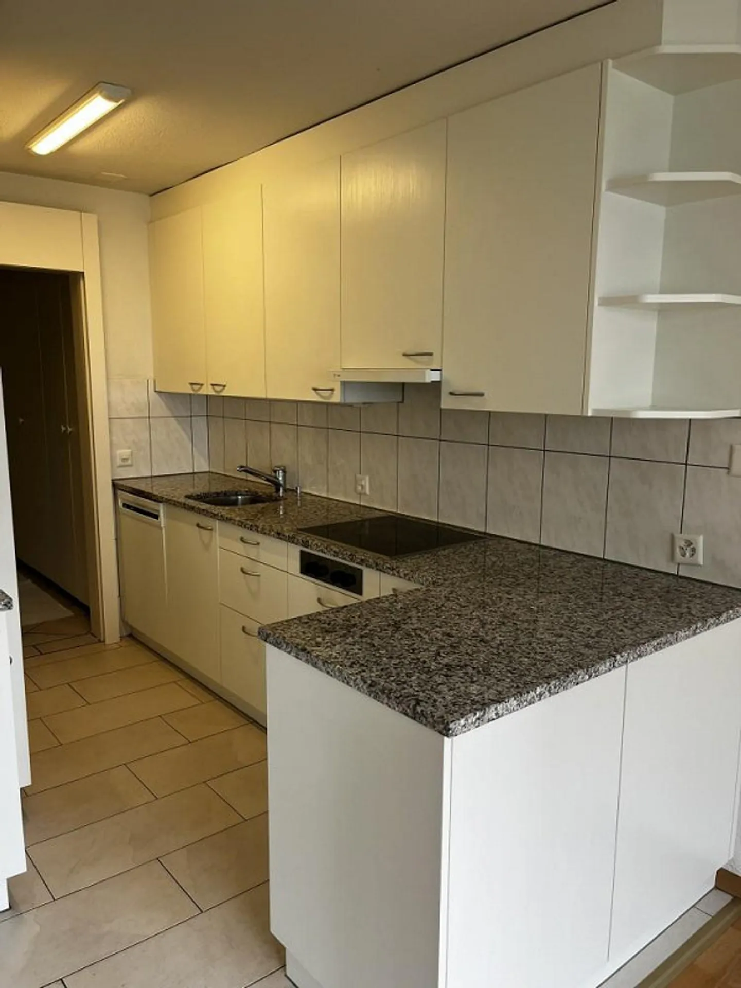 Your new home in Embrach - bright 4 1/2-room apartment with fireplace - Photo 6 of 6