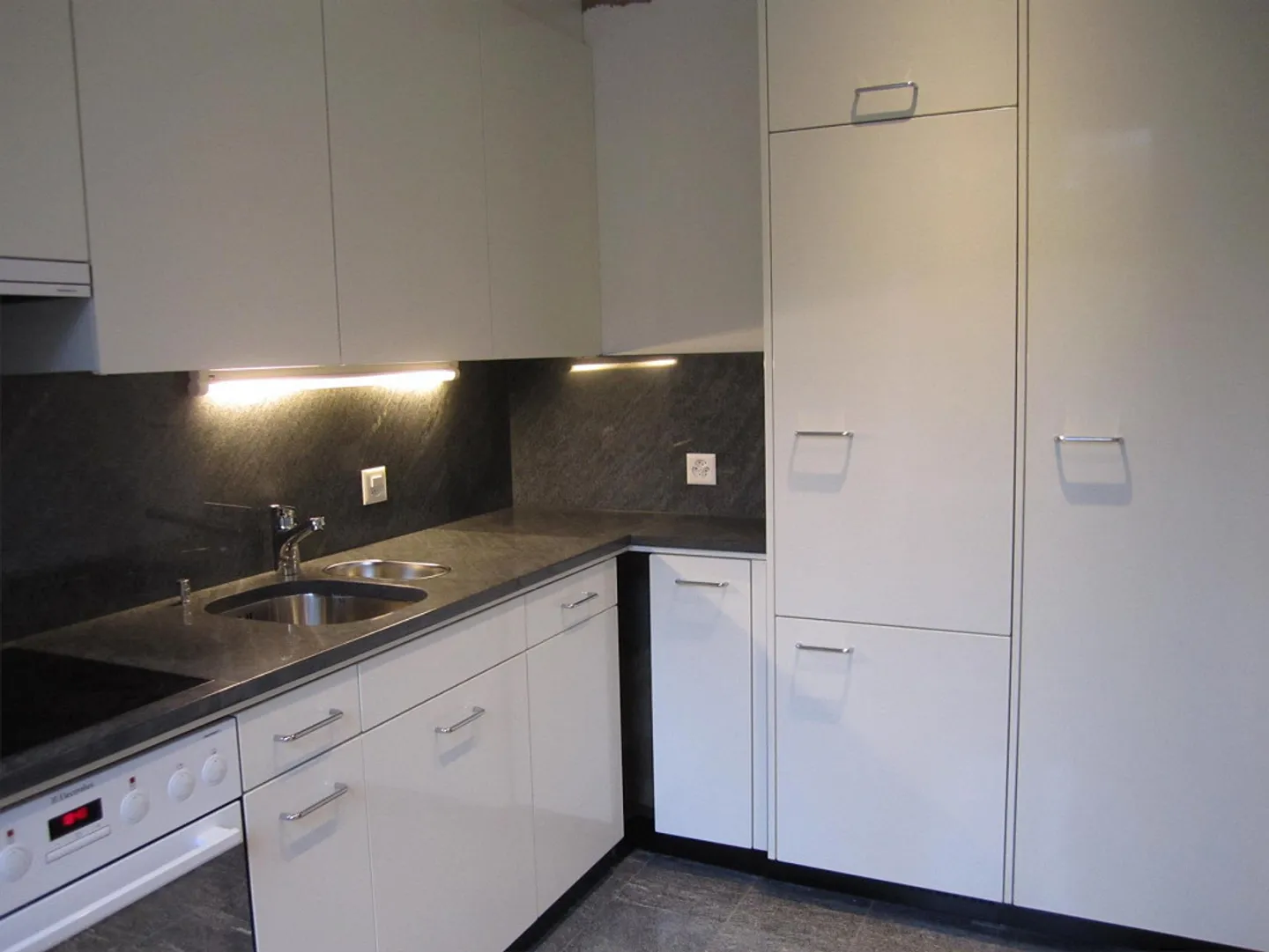 Appartement charmant au cœur de Baden - Photo 3 sur 6