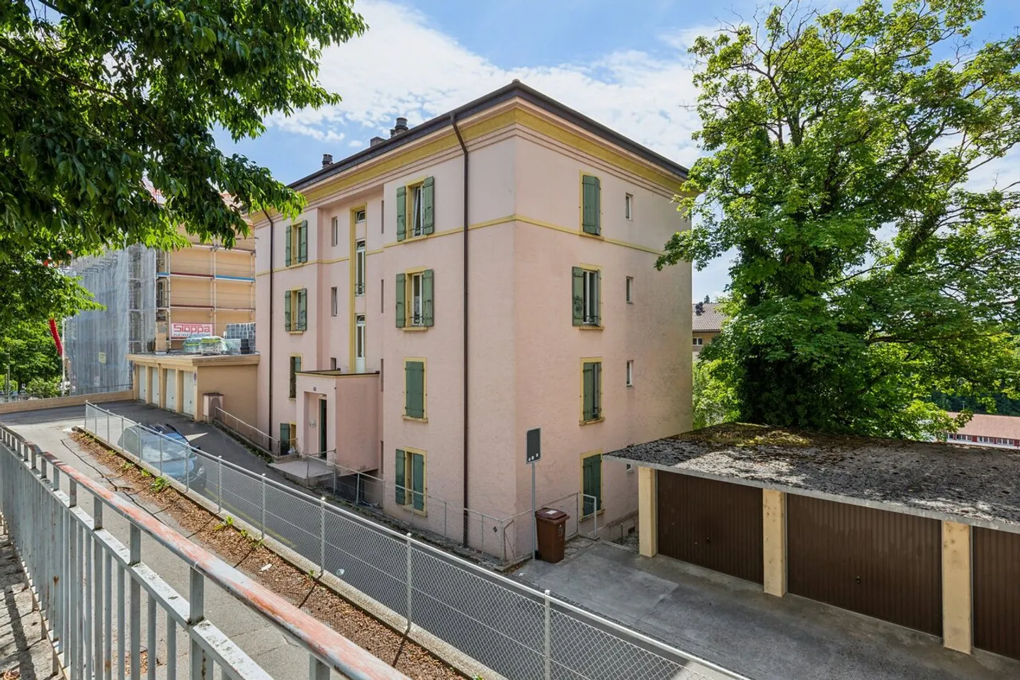 Perfect for Investor - Tenant in place, good yield! - Photo 1 of 1