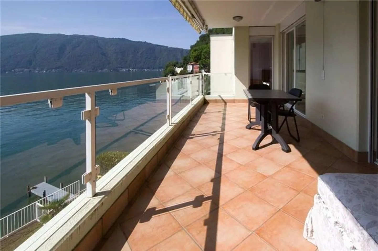 «7  haus,  casa sul lago 7 locali, Maroggia» - Foto 5 di 9
