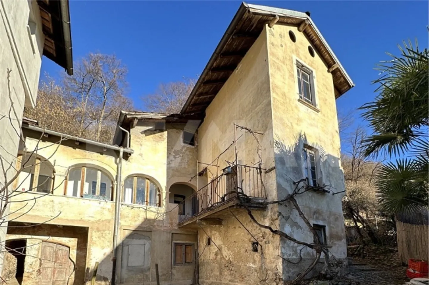 Charmantes Chalet mit Entwicklungspotenzial - Foto 6 von 13