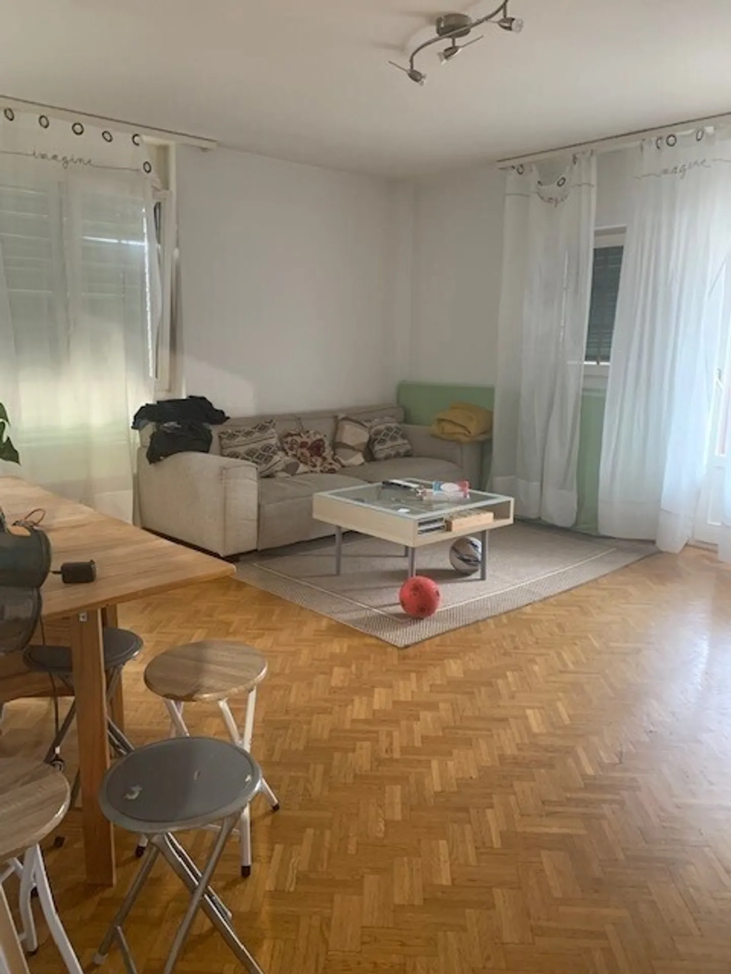 Charmant Appartement 3.5 pièces - Photo 3 sur 7