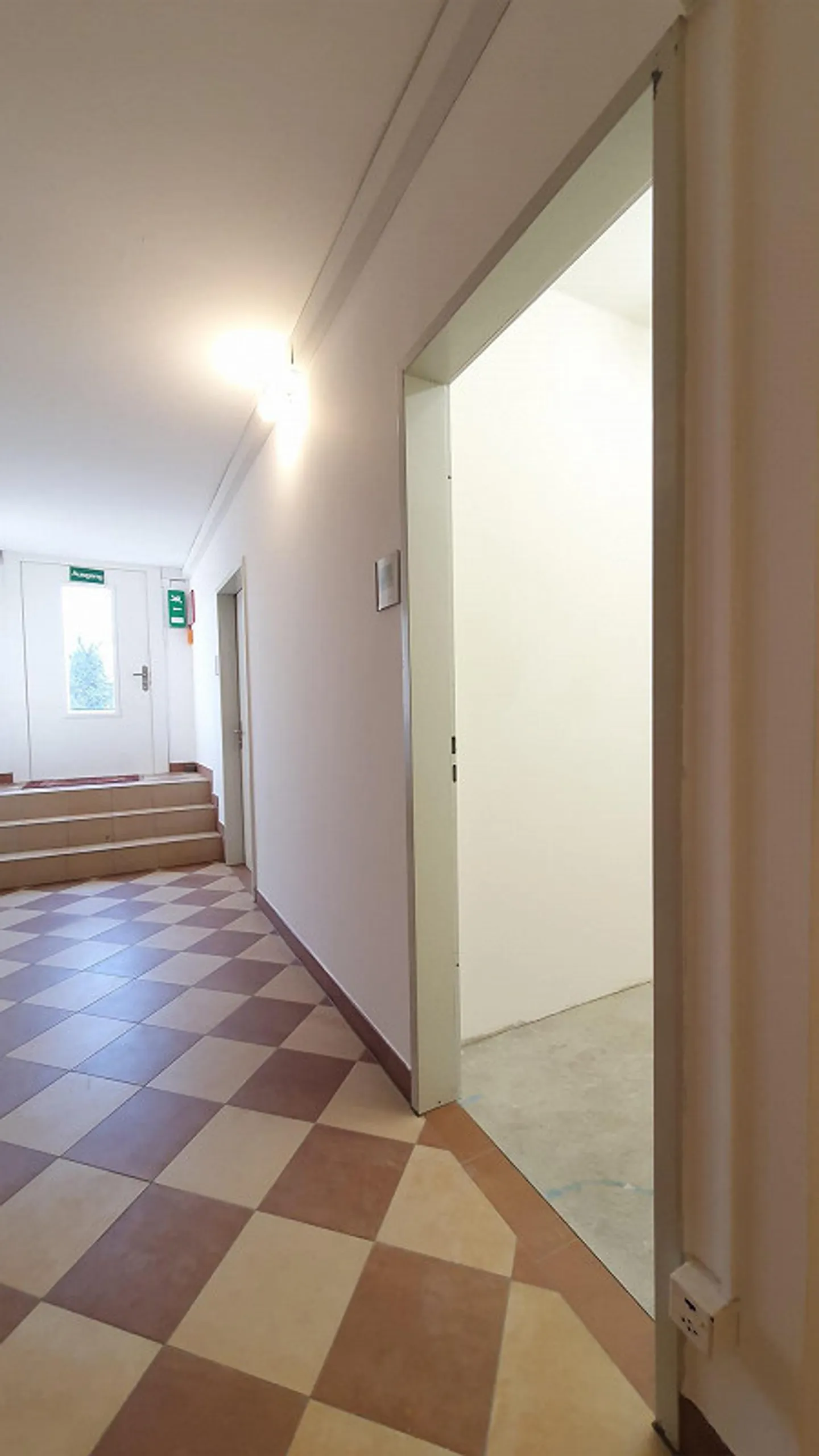 Gewerberaum mit Einfachem Zugang - Foto 3 von 5