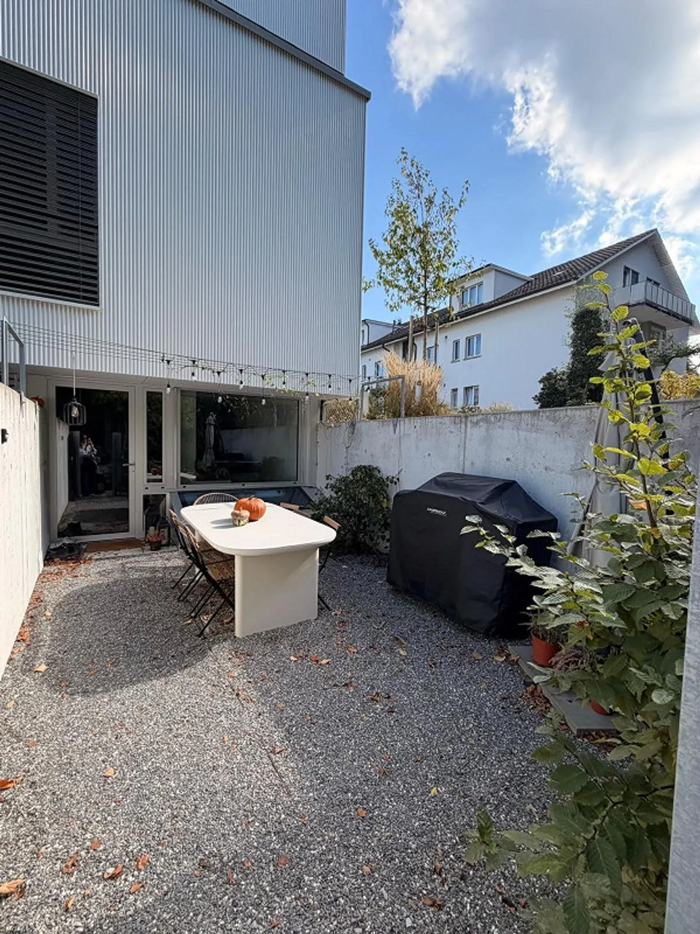 Perle de design à la frontière de Zurich : 2,5 pièces, limité à 6 mois - Photo 9 sur 11