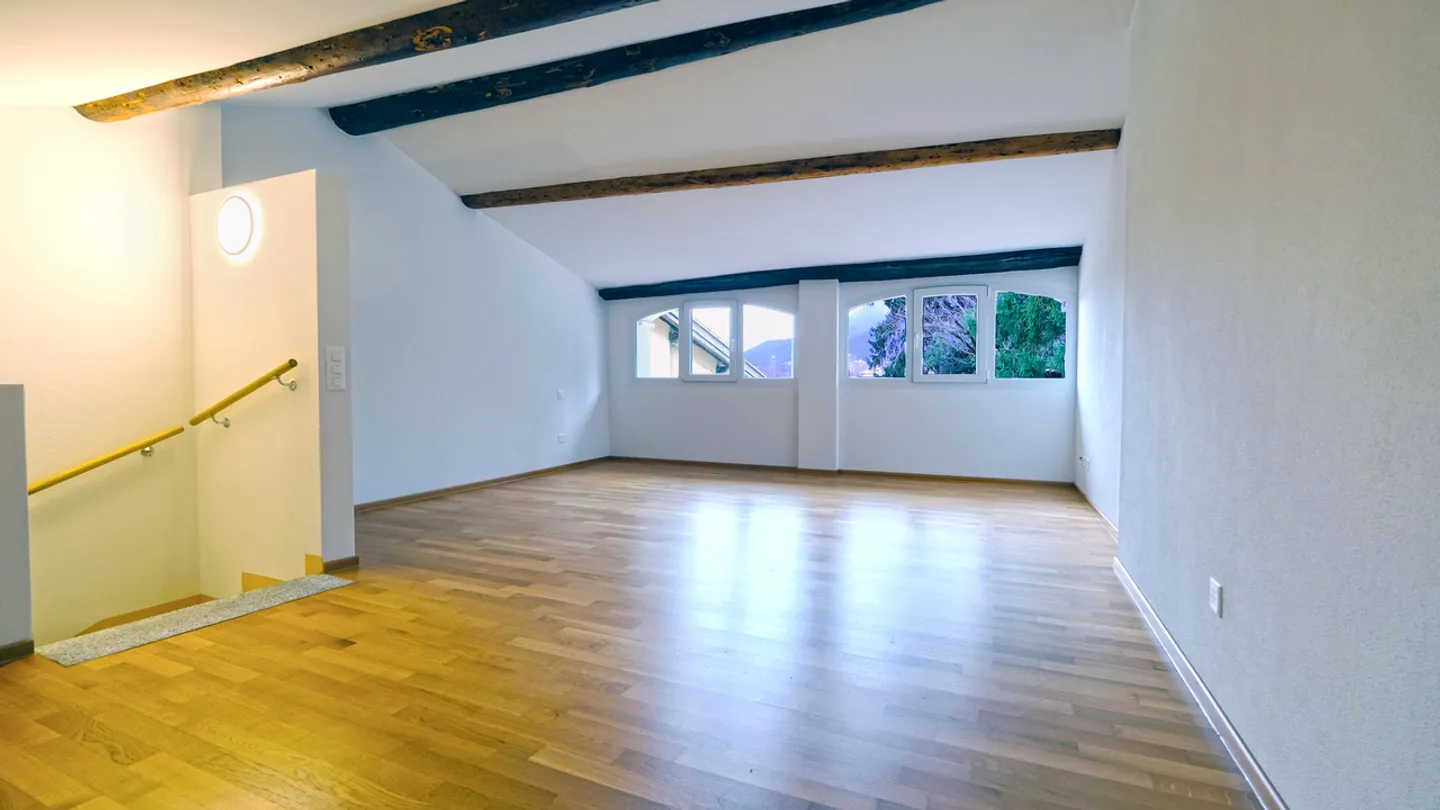 Charming Family Home - Photo 12 of 15