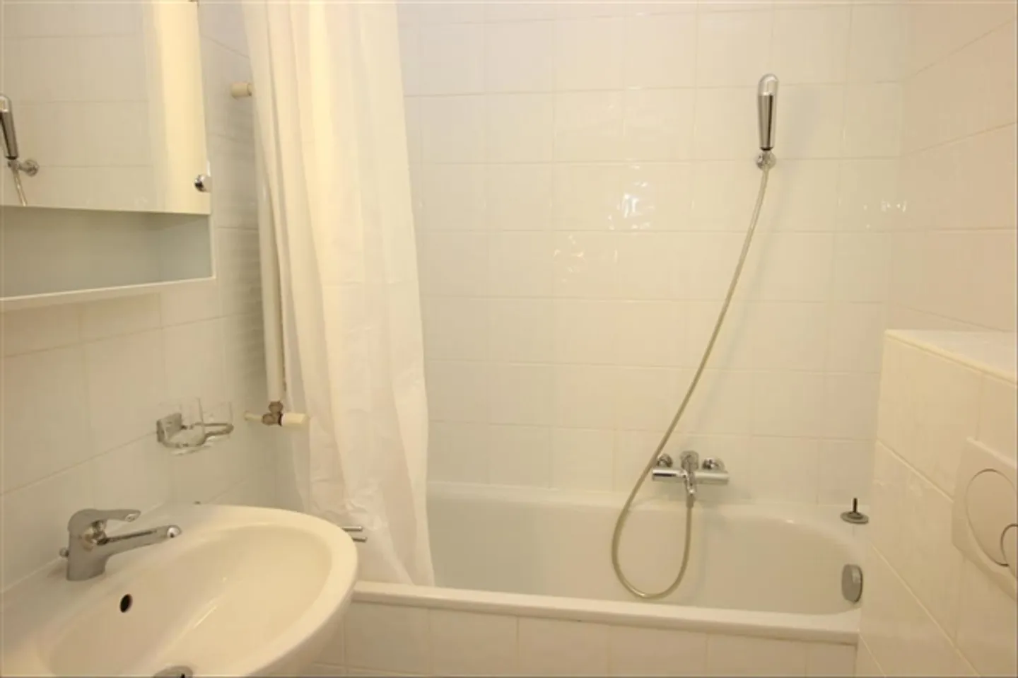 appartamento studio - Foto 4 di 5