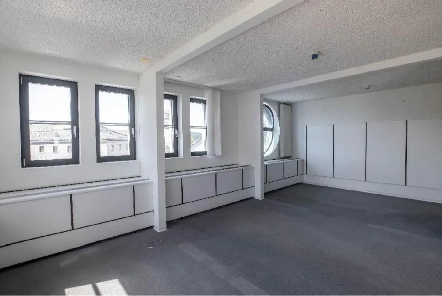 Moderne Gewerberäumlichkeiten Nähe Altstadt - Foto 2 von 6