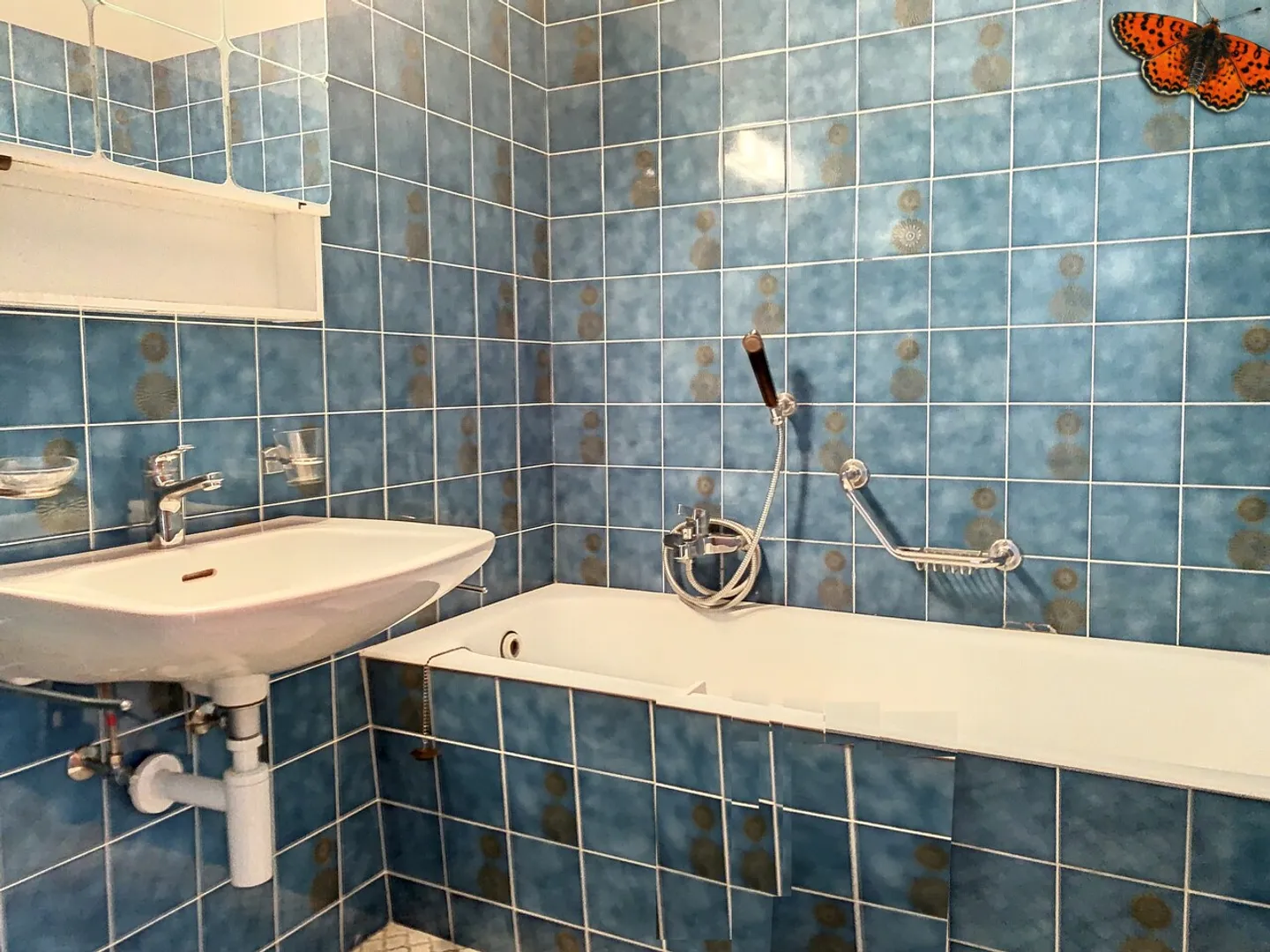 3 ROOM APARTMENT - In the city center! - Photo 8 of 9