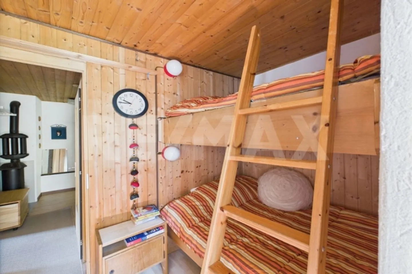 Charming rustic with panoramic view - Photo 6 of 12