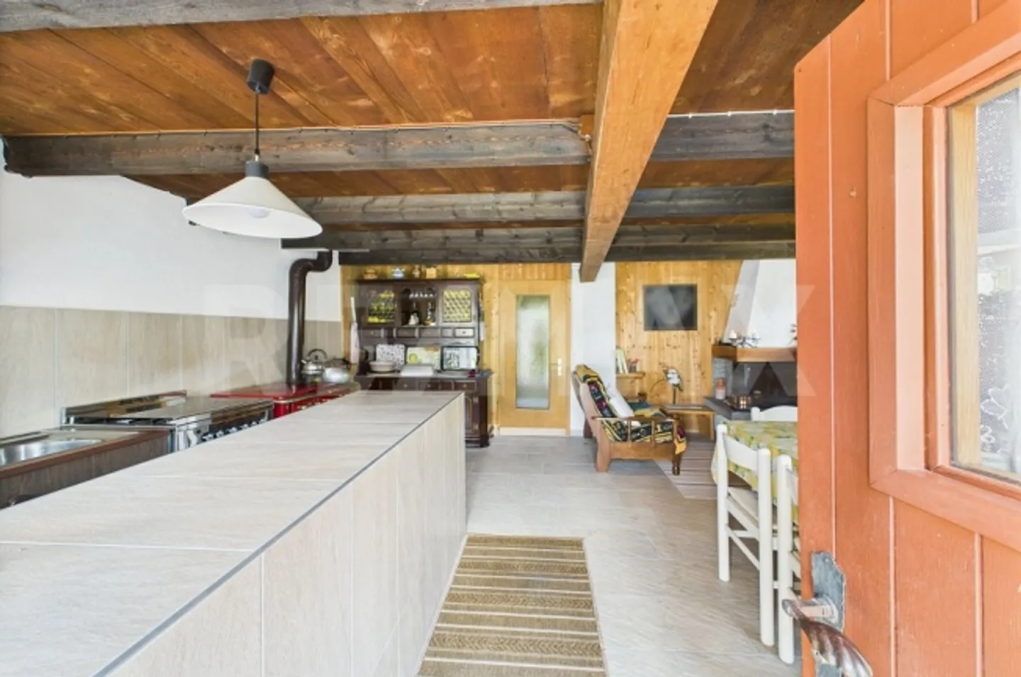 Charming rustic with panoramic view - Photo 10 of 12