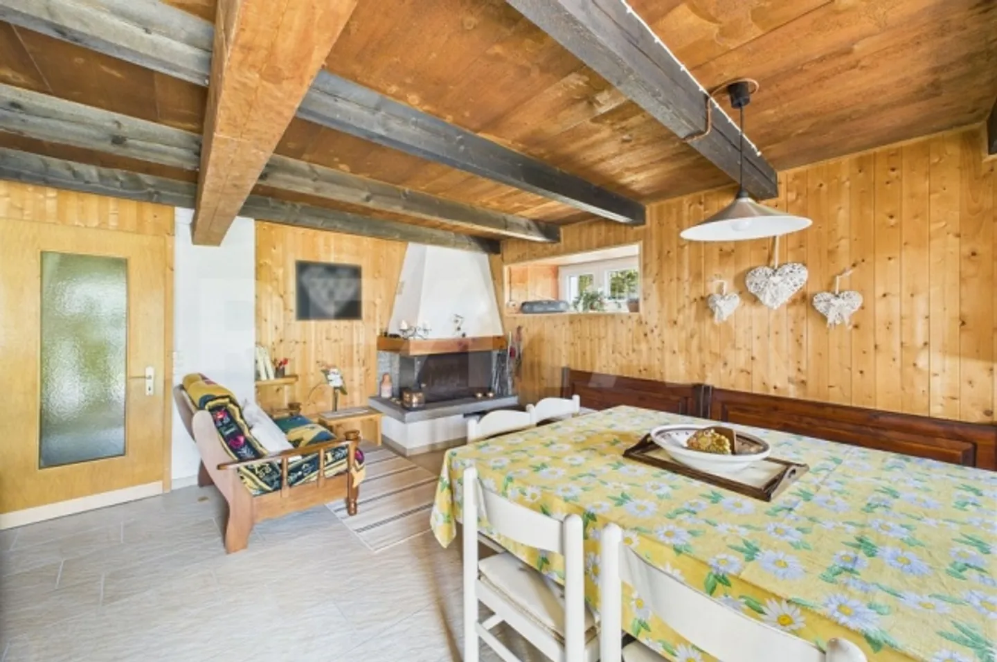 Charming rustic with panoramic view - Photo 11 of 12