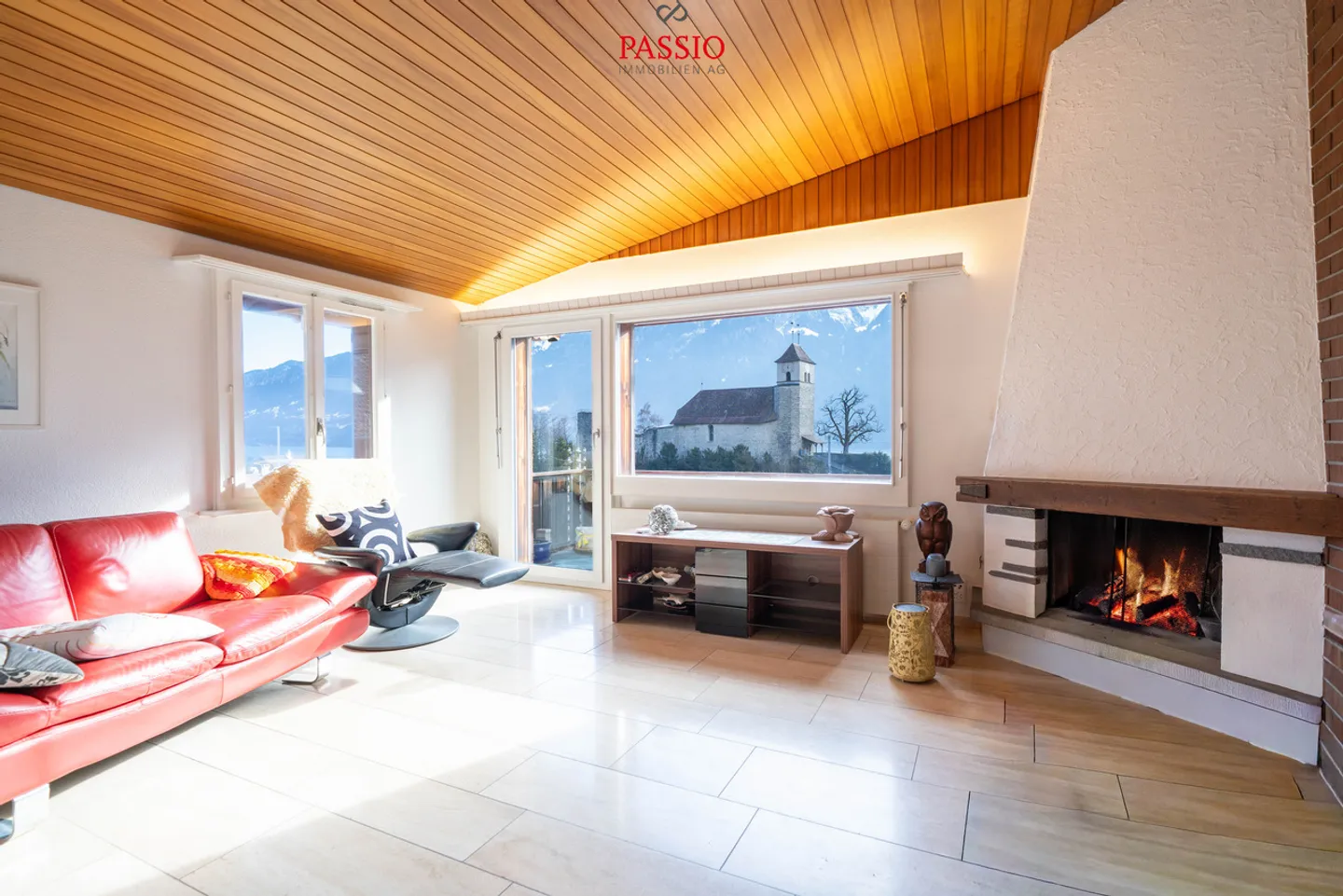 Maison semi-détachée de 7,5 pièces avec vue sur le lac et potentiel - Photo 18 sur 34