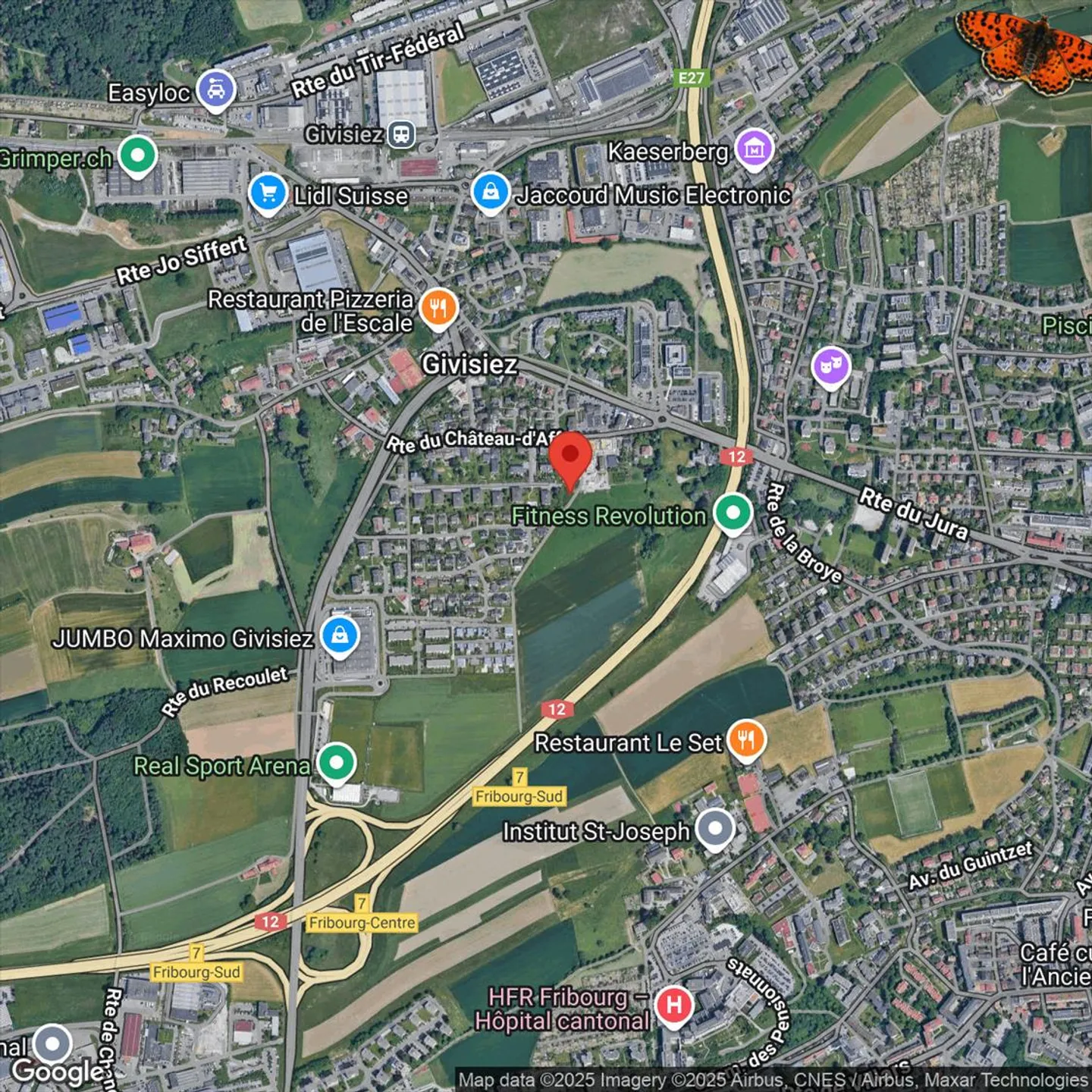 Exceptional 5.5 room penthouse with panoramic terrace of 104 m²! - Photo 10 of 11