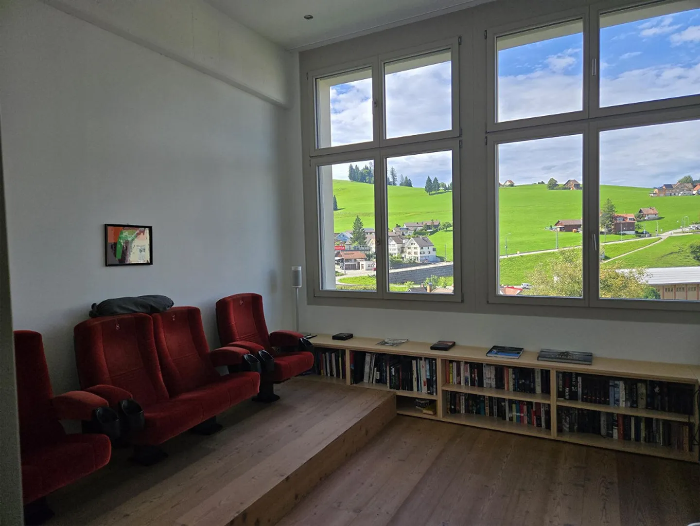 3.5 Room Loft Apartment - Photo 9 of 15